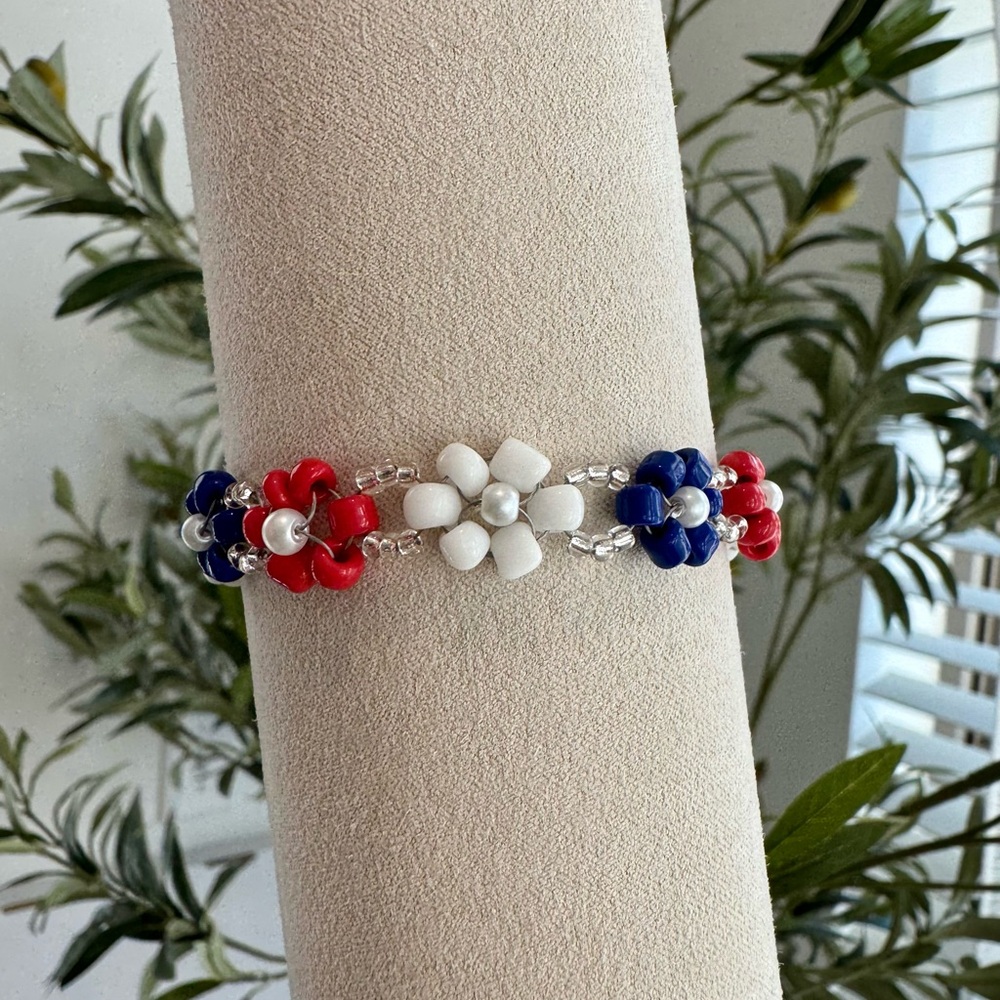 Patriotic Flower Bracelet